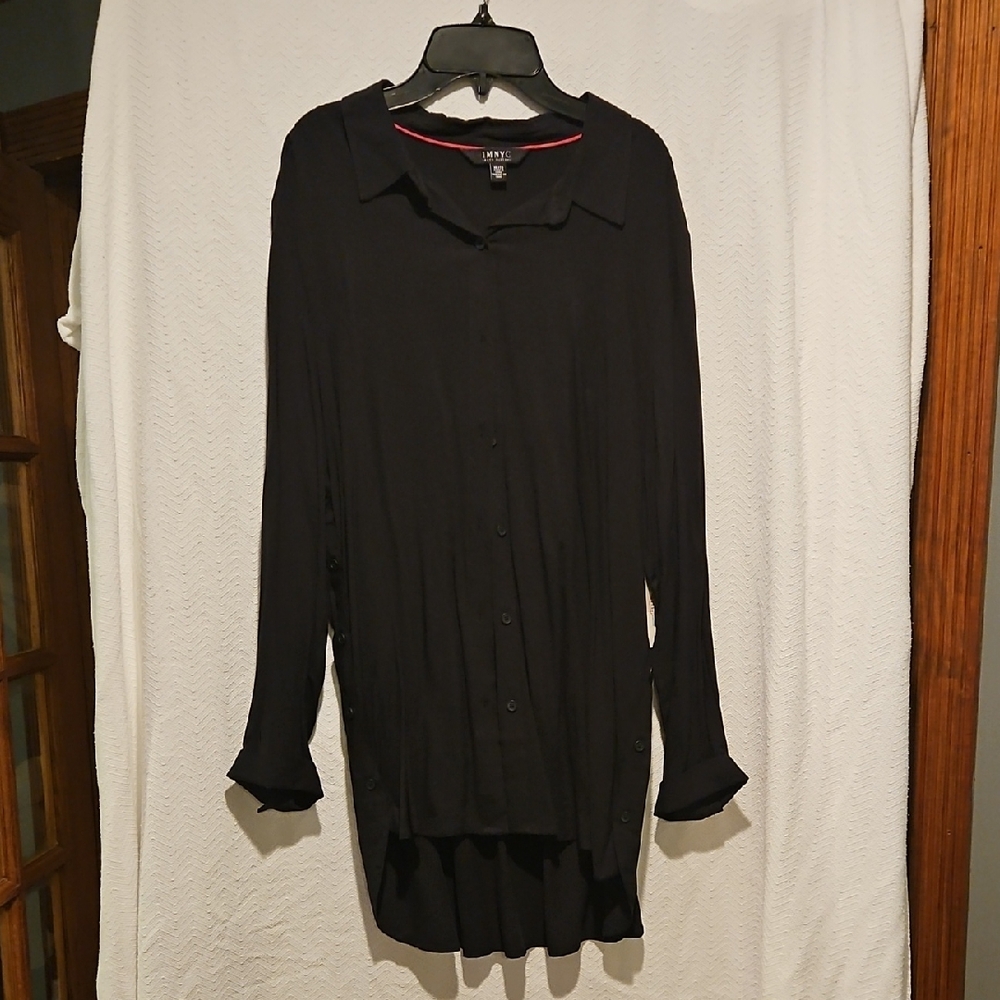 IMNYC Isaac Mizrahi Black Blouse